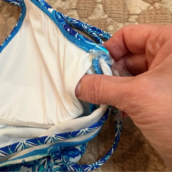 La Blanca Crystal Blue‎ Printed Strappy One Piece Swimsuit. Size 8. NWT. - Picture 9 of 15